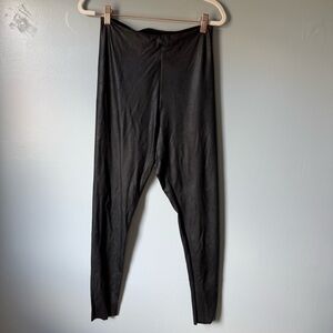 Commando faux leather pants size large